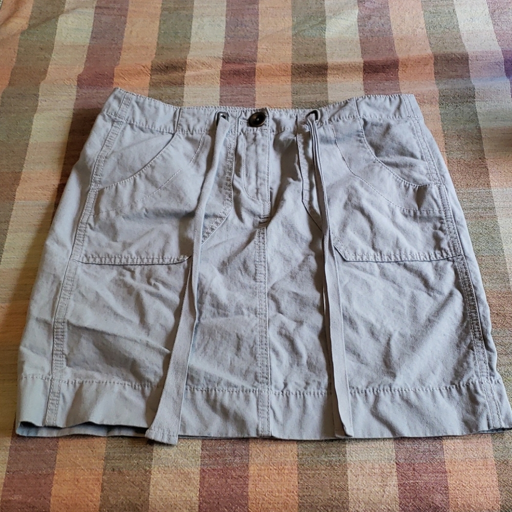 Women's LOFT Skirt w/ Pockets | Size 2